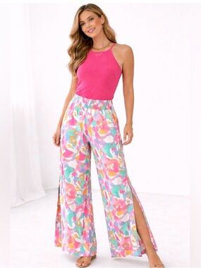 Michelle McDowell Krista Pants - Wide Leg Printed Split-Hem in Pink. NWT  MED
